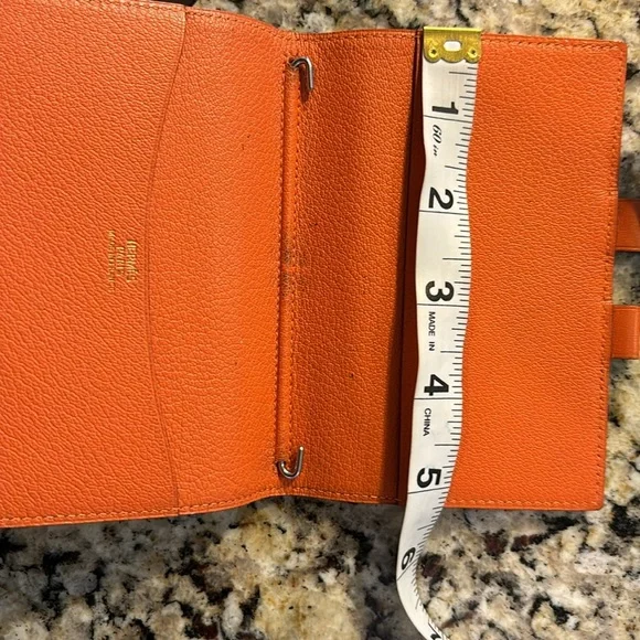 Hermes agenda notebook *no paper insert - Picture 6 of 6
